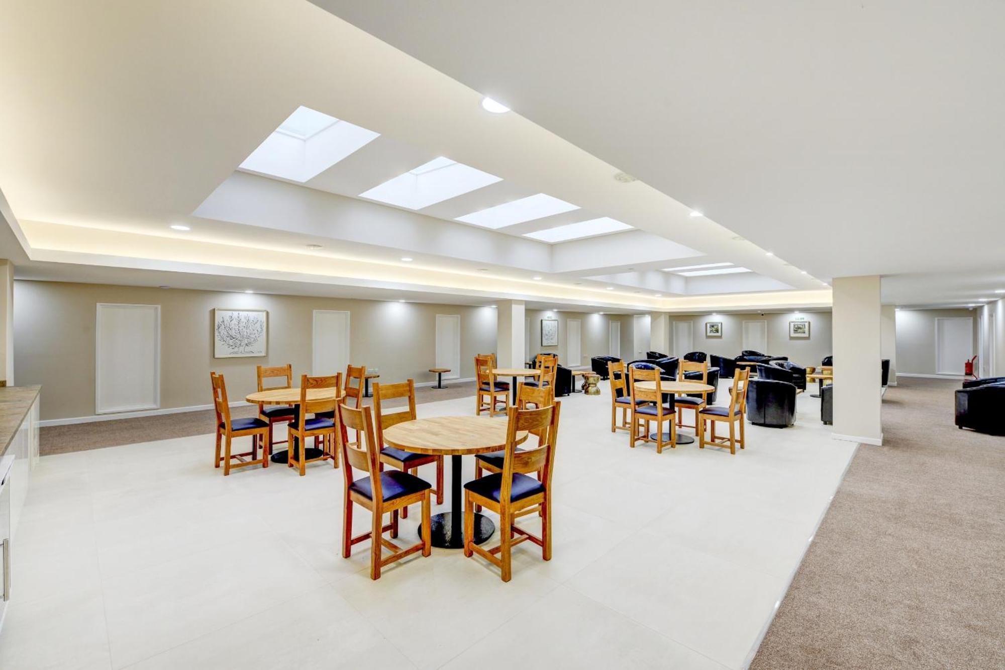 Oyo Plymouth Central Hotel Buitenkant foto